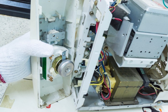Best Microwave Repair Service Kolkata Roy Home Appliance Service Care (2)